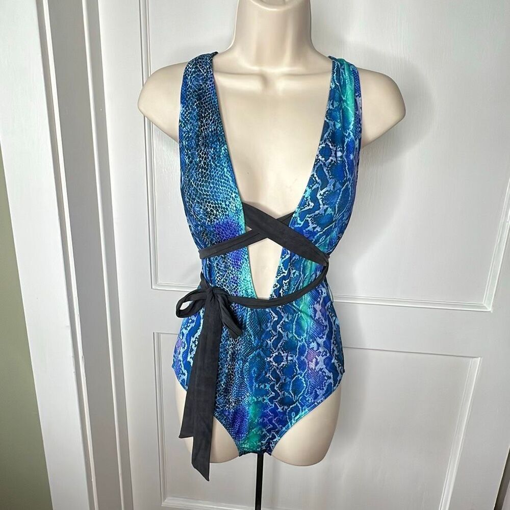 Calvin Klein Snakeskin One Piece Bikini Blue Size 8 Nwot